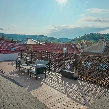 Rooftop Proprety With Large Terrace & Stunning Views - בראשוב מראה חיצוני תמונה