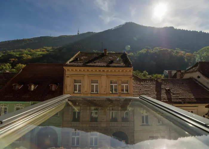 Rooftop Proprety With Large Terrace & Stunning Views - Brasov